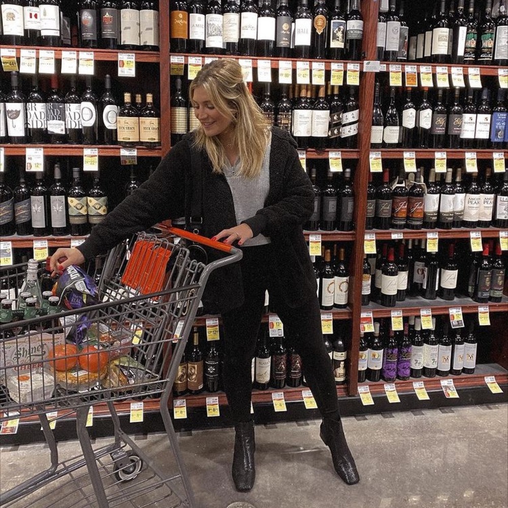 Half-Zip Pull Over - image 2